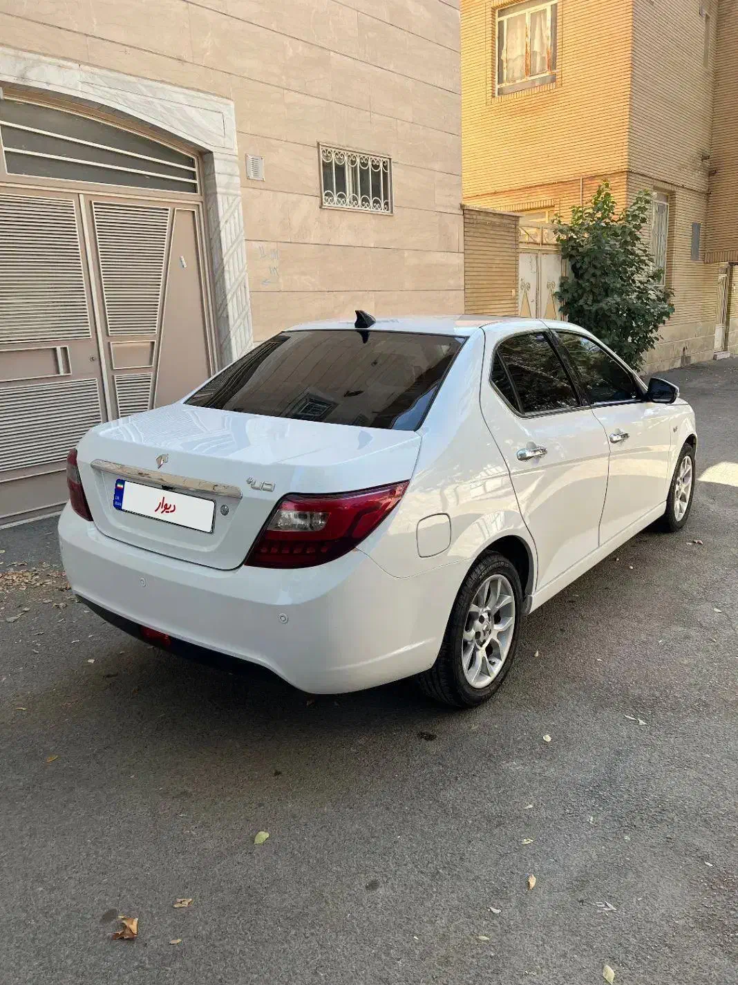 دناپلاس اتومات مدل ۱۴۰۲ دارای esp|خودرو سواری و وانت|بروجرد, |دیوار
