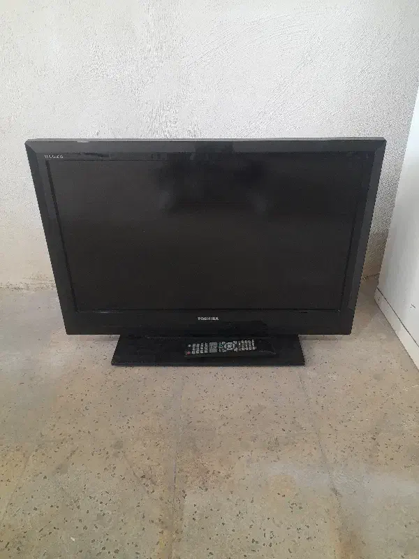 ال سی دی ۳۲|تلویزیون و پروژکتور|بهبهان, |دیوار