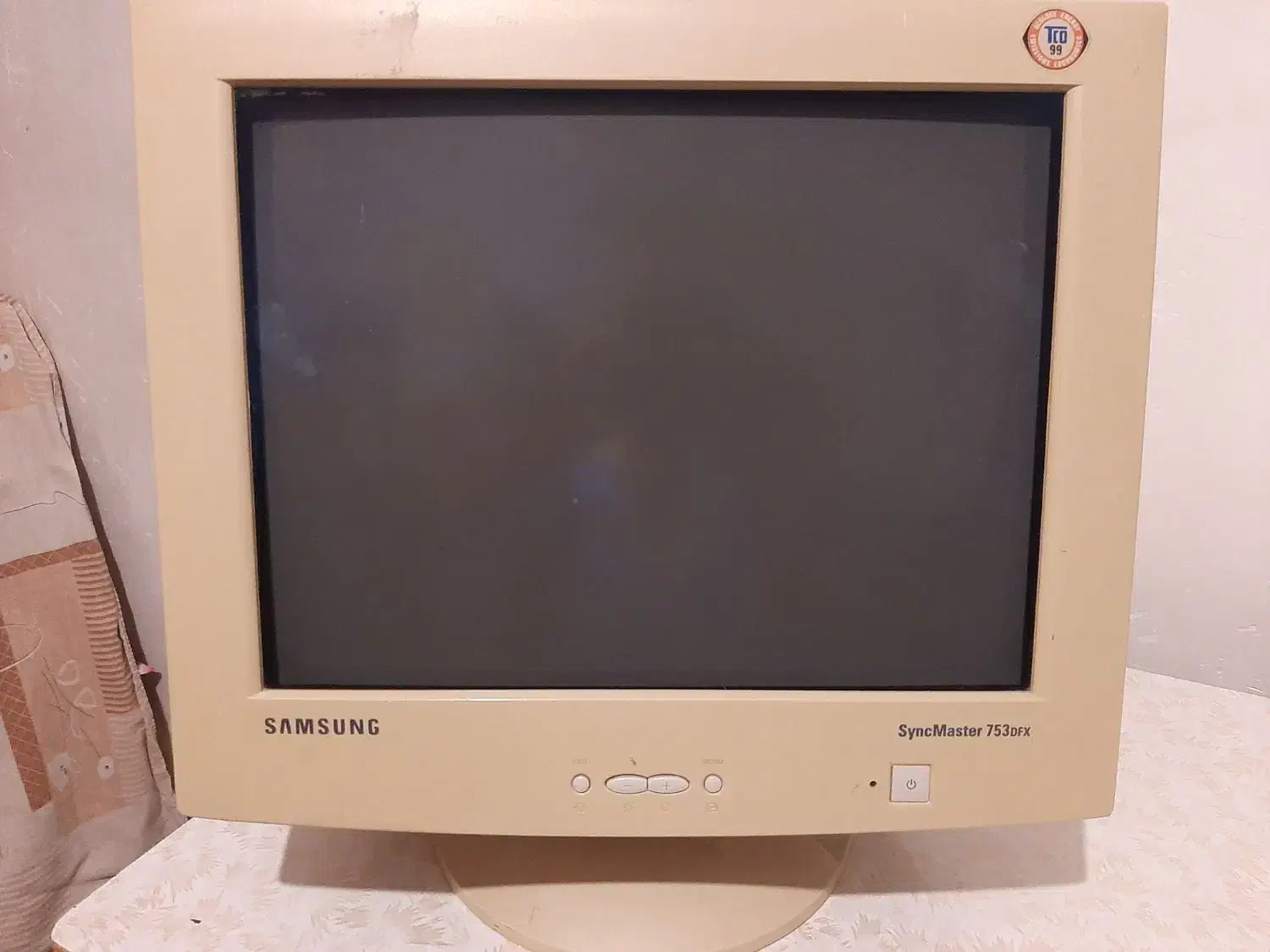 مانیتور سامسونگ|قطعات و لوازم جانبی رایانه|بروجرد, |دیوار