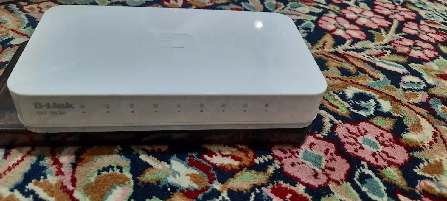 مودم سیم کارتی و سوییچ 8پورت|مودم و تجهیزات شبکه|کرمان, |دیوار