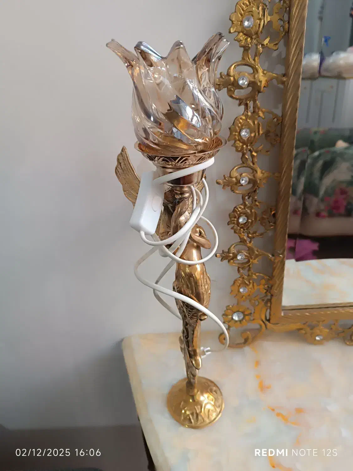 آینه و شمعدان برنز|بوفه، ویترین، کنسول|تبریز, |دیوار