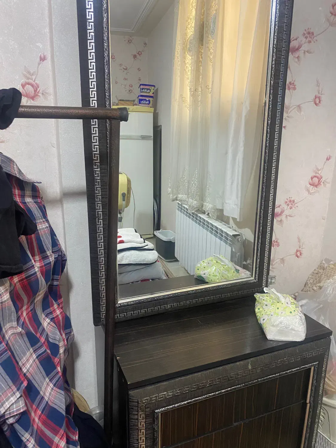 میز نهار خوری  REAL ترک ومیزتوالت وکشو  واینه قدی|مبلمان خانگی و میز عسلی|صدرا-فارس, باغشهر گلبهار صدرا|دیوار