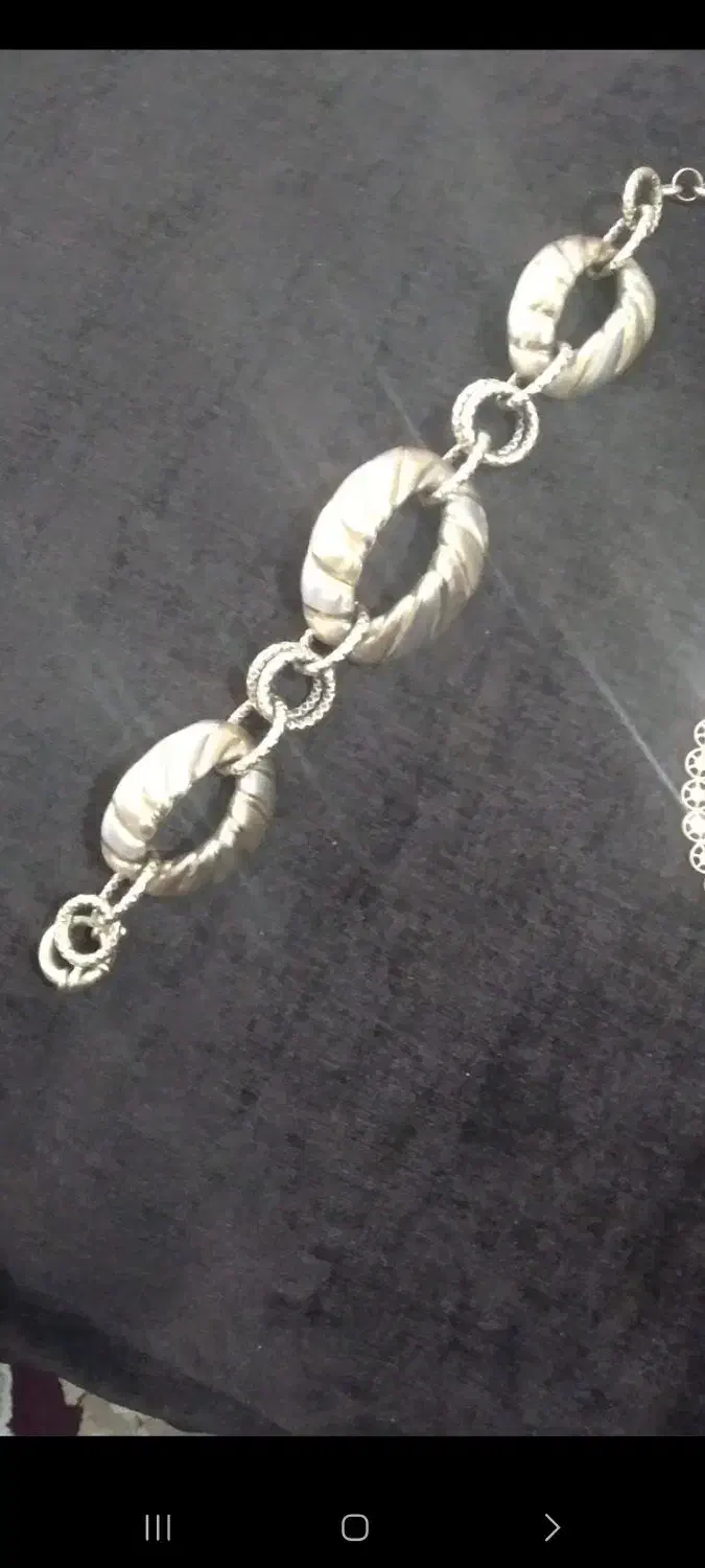 دستبند|جواهرات|فامنین, |دیوار