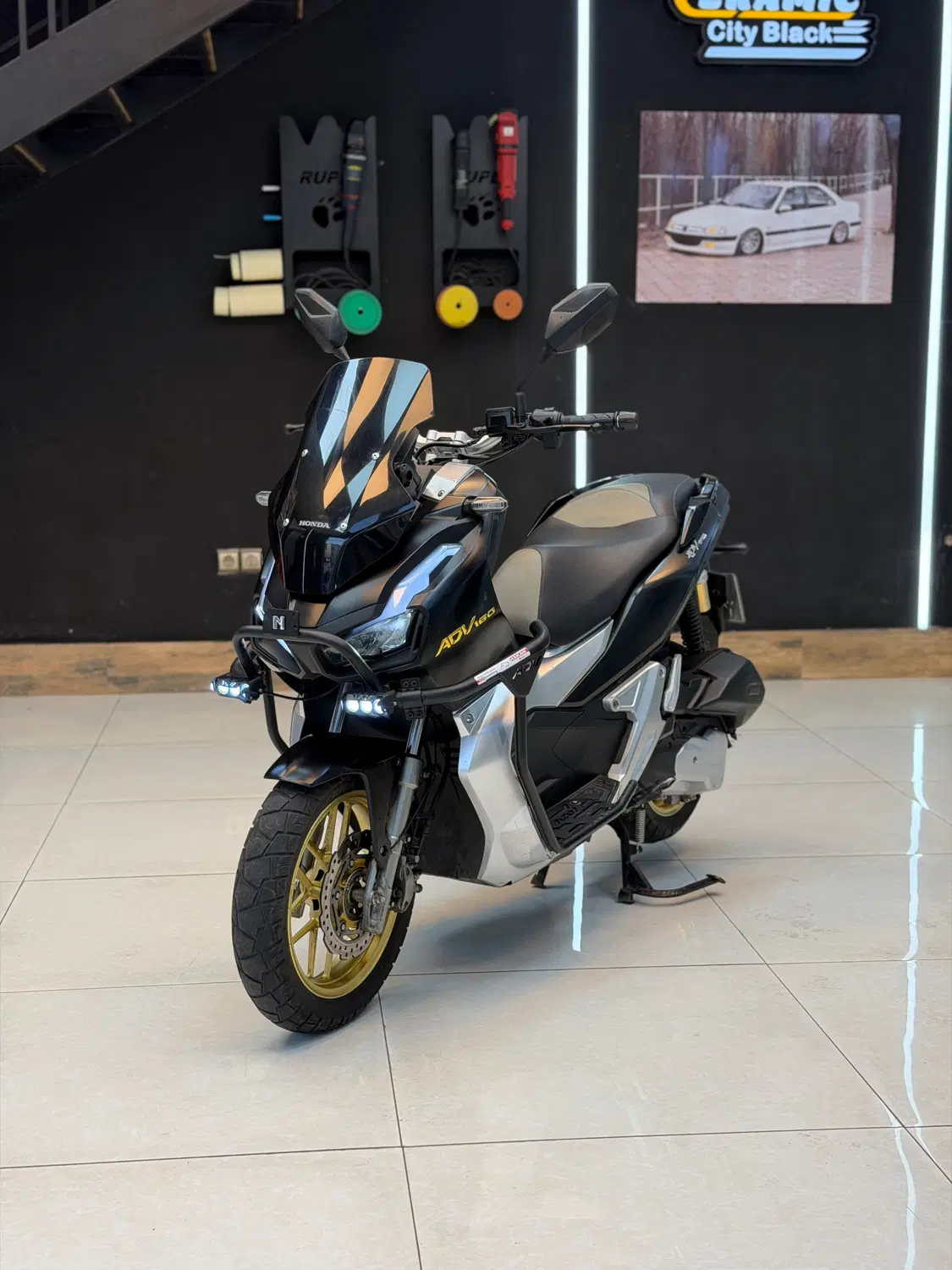 ADV 150|موتورسیکلت|رشت, دروازه لاکان|دیوار