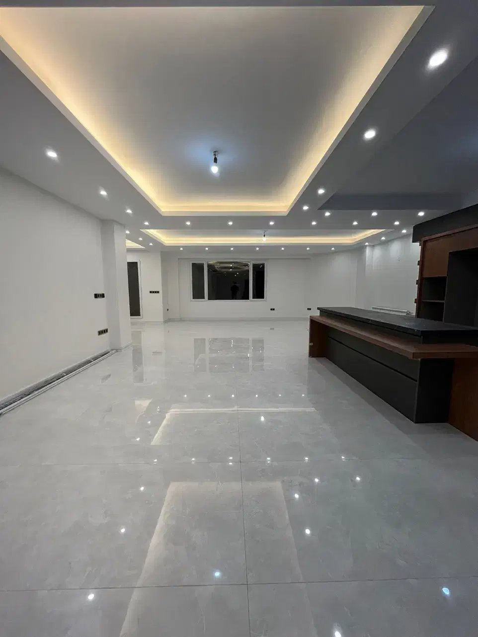 ۹۰متری اعیان نشین زوج + لابی یکقدمی پارک گفتگو|فروش آپارتمان|تهران, گیشا|دیوار