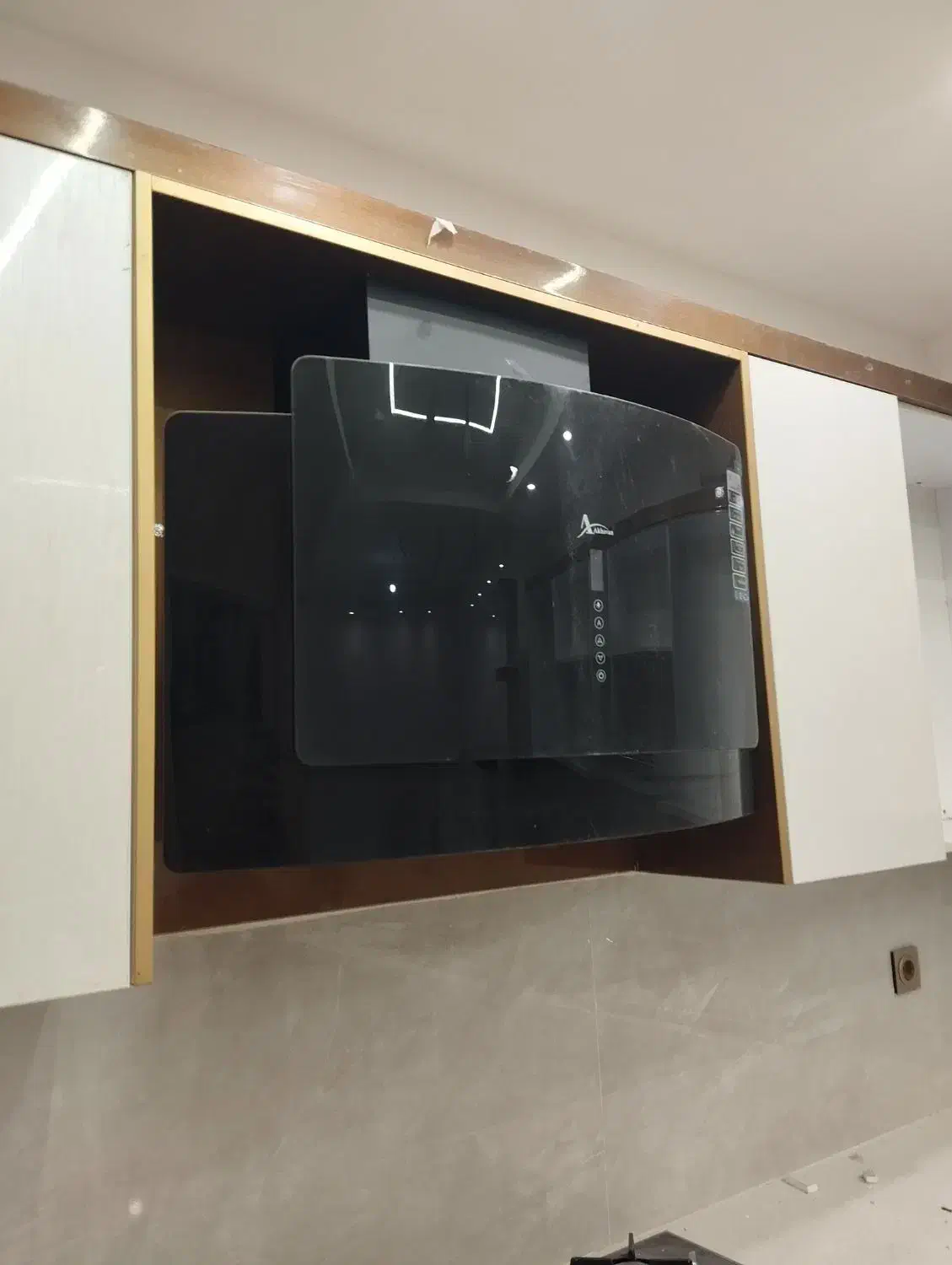 هود اخوان دو موتوره نو|هود|رشت, رشتیان|دیوار