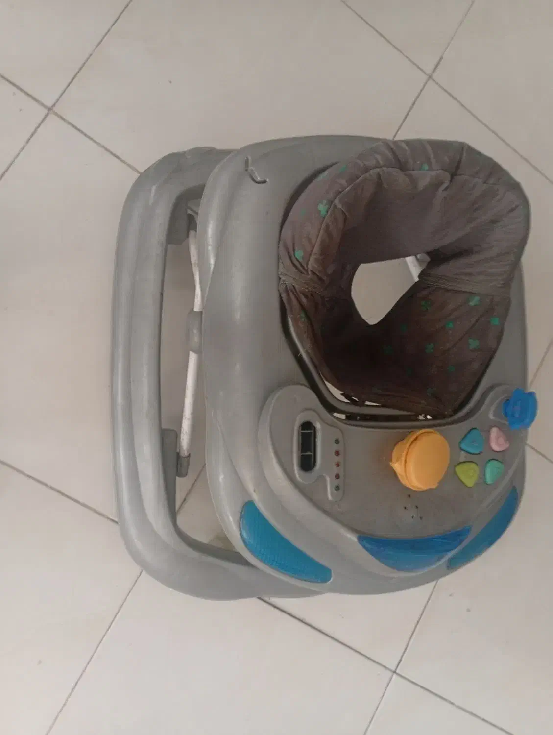 روروک|کالسکه و لوازم جانبی|مشهد, کشف|دیوار