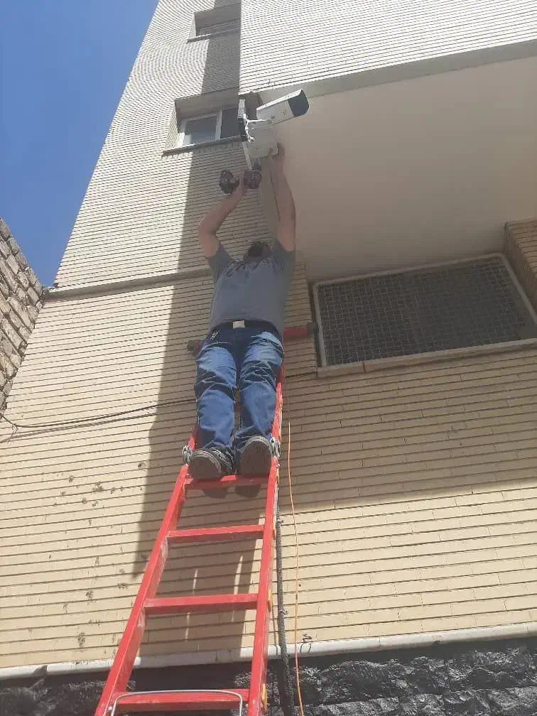 دوربین مداربسته و دزدگیر|دوربین مداربسته|اصفهان, خواجو|دیوار