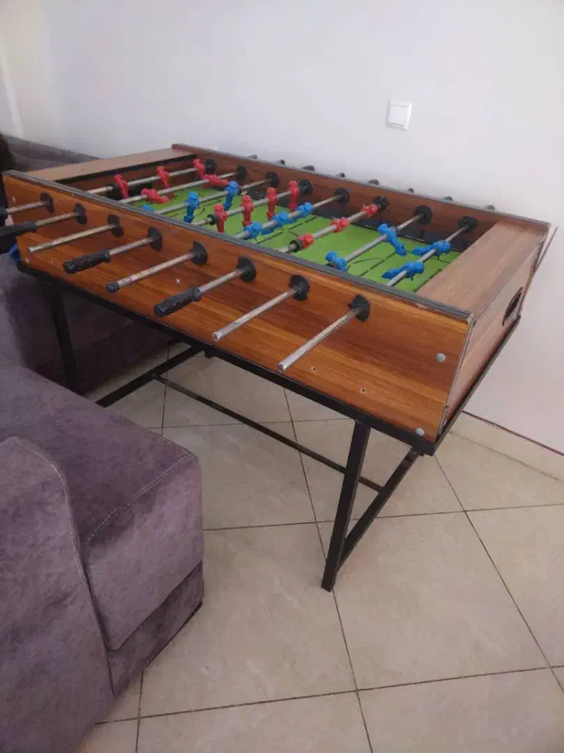 فوتبال دستی بزرگ سالنی|ورزش‌های توپی|پرند, فاز ۶|دیوار