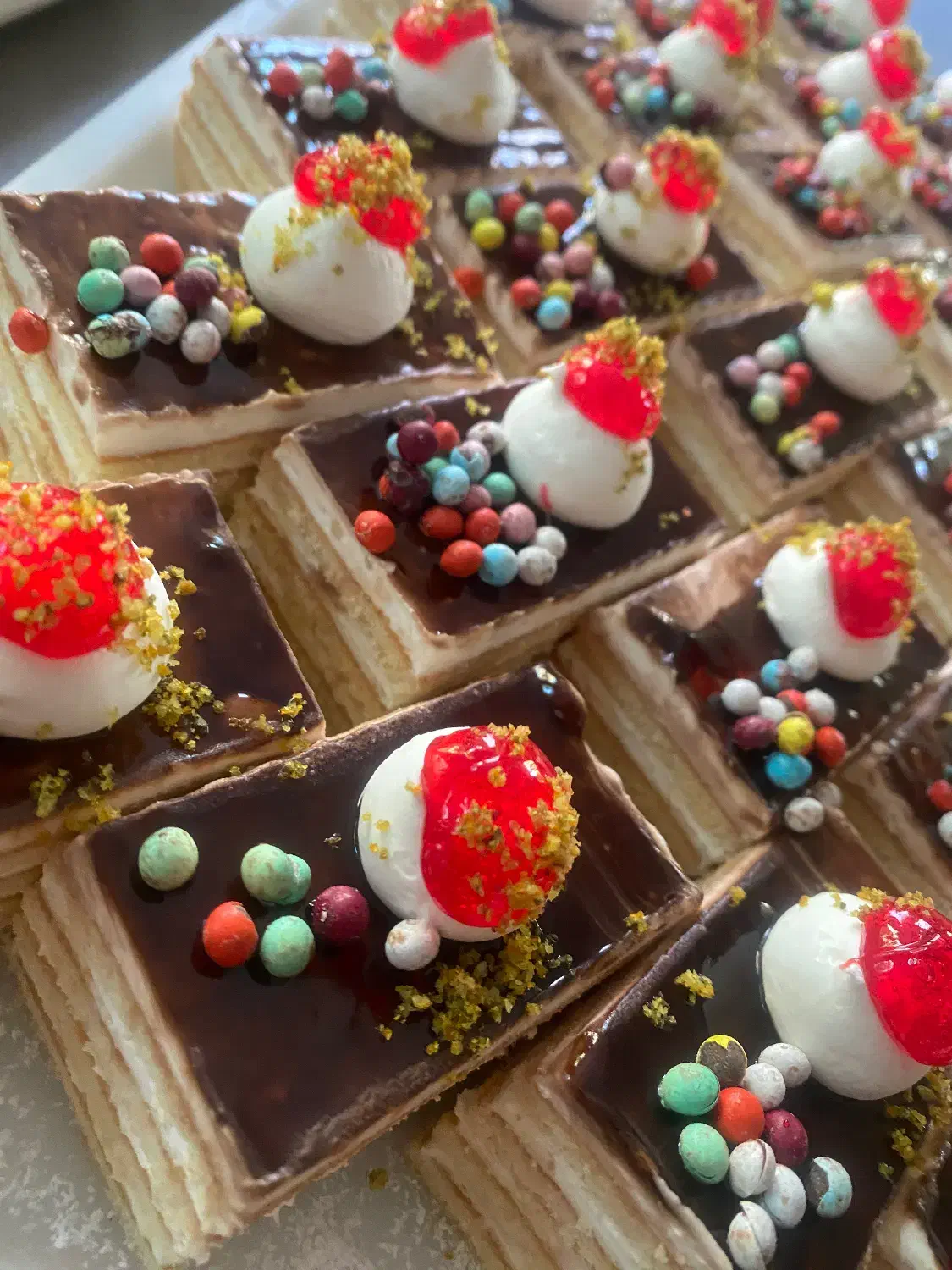 کارگاه قنادی اجاره ای|اجارهٔ مغازه و غرفه|کاشان, راوند|دیوار