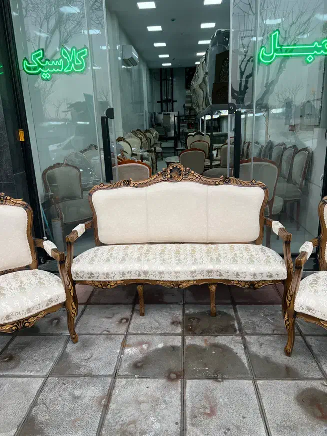 مبل چنگی گردوی|مبلمان خانگی و میز عسلی|تهران, میدان میوه و تره‌بار مرکزی|دیوار