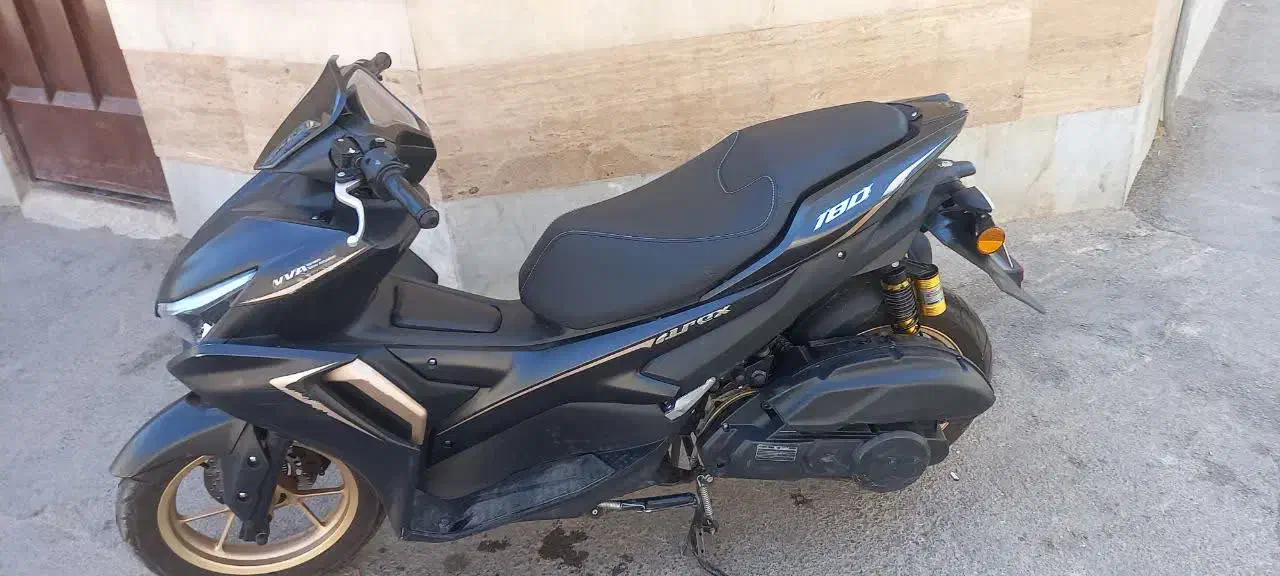 فروش فوری|موتورسیکلت|پرند, فاز ۴|دیوار