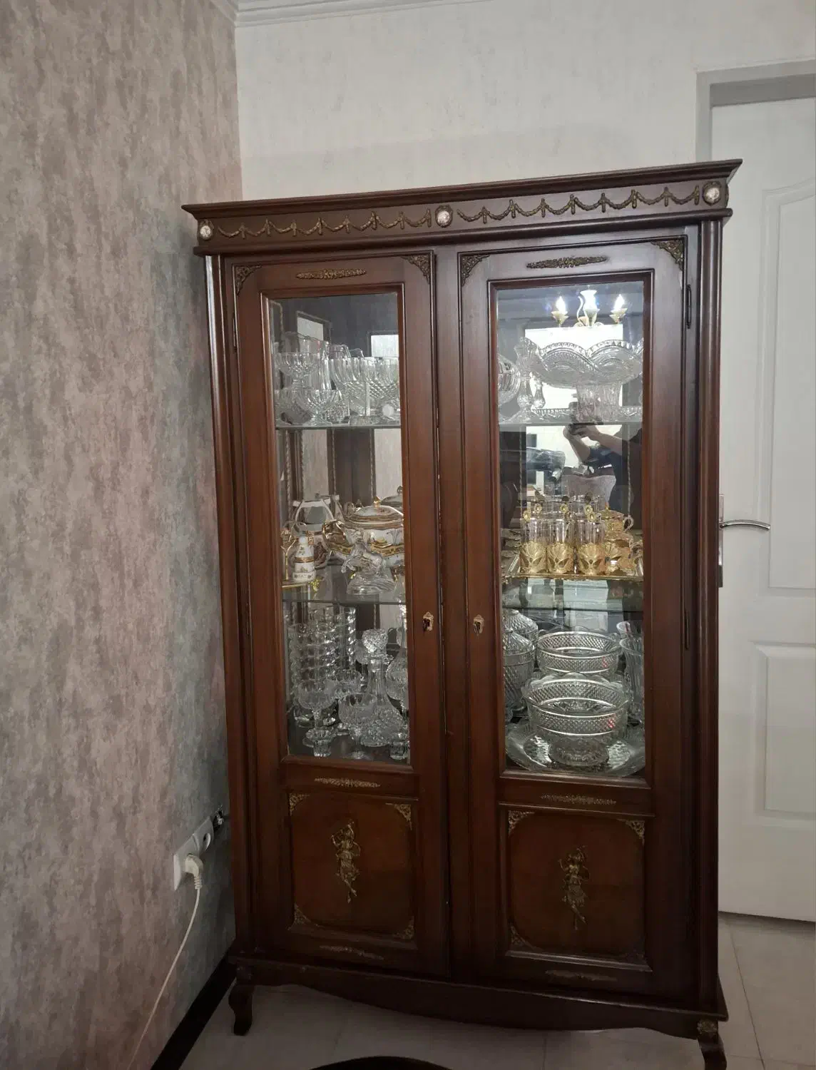 ویترین|بوفه، ویترین، کنسول|تهران, باشگاه نفت|دیوار