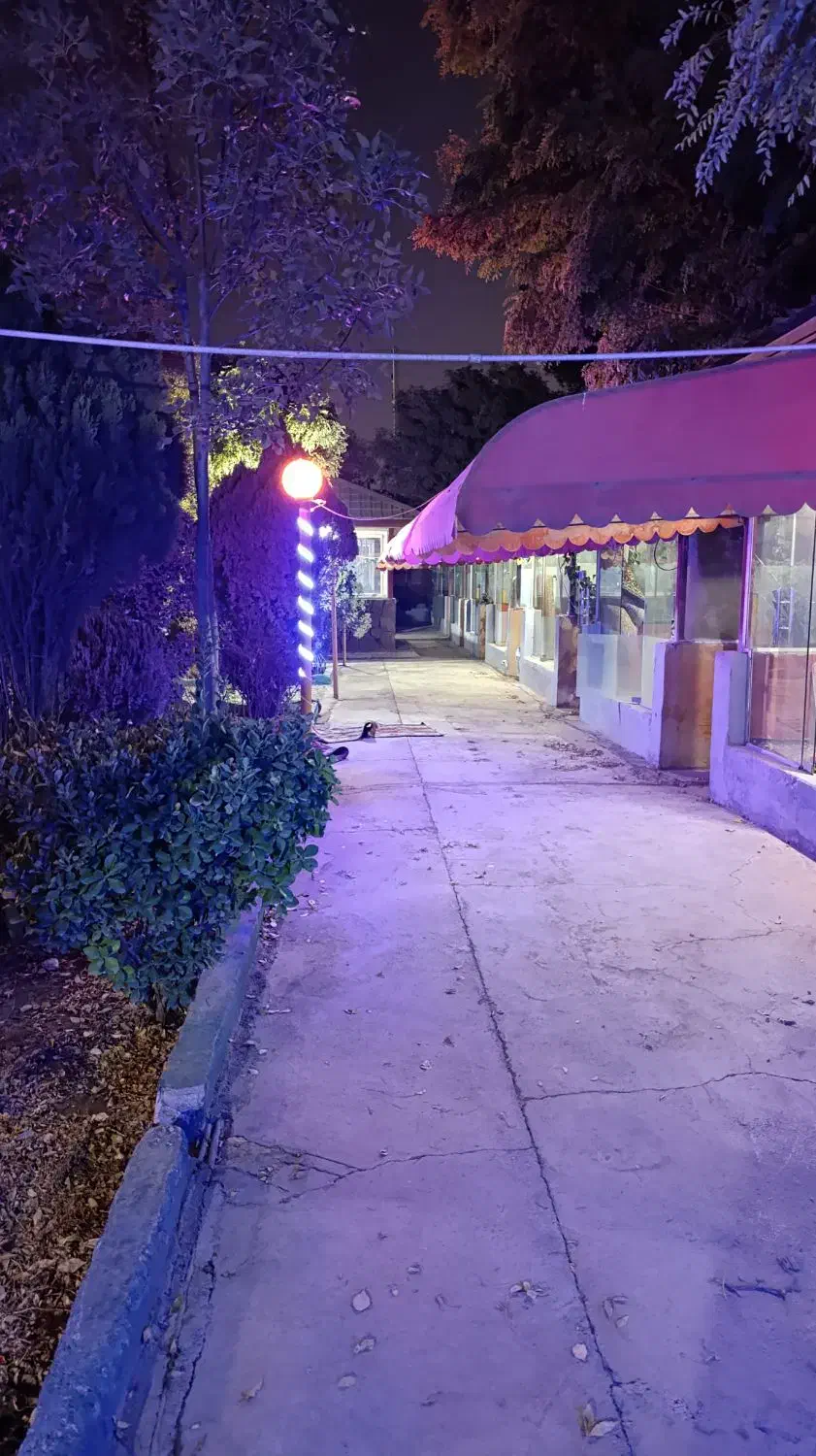 کارگر ساده براسفره خانه با جای خواب و غذا|استخدام خدمات فروشگاه و رستوران|بهارستان, |دیوار