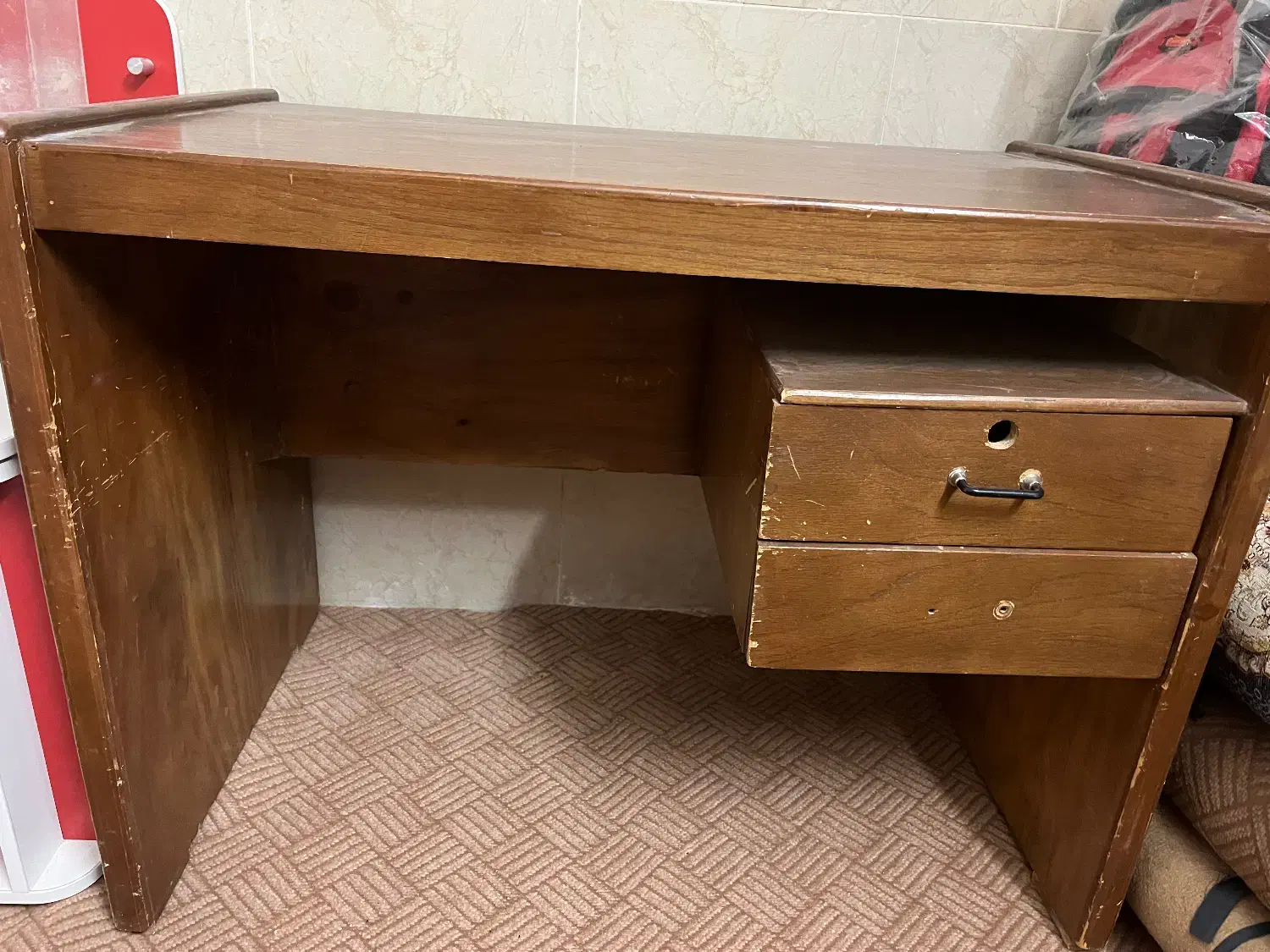 میزتحریر|میز تحریر و کامپیوتر|یزد, |دیوار