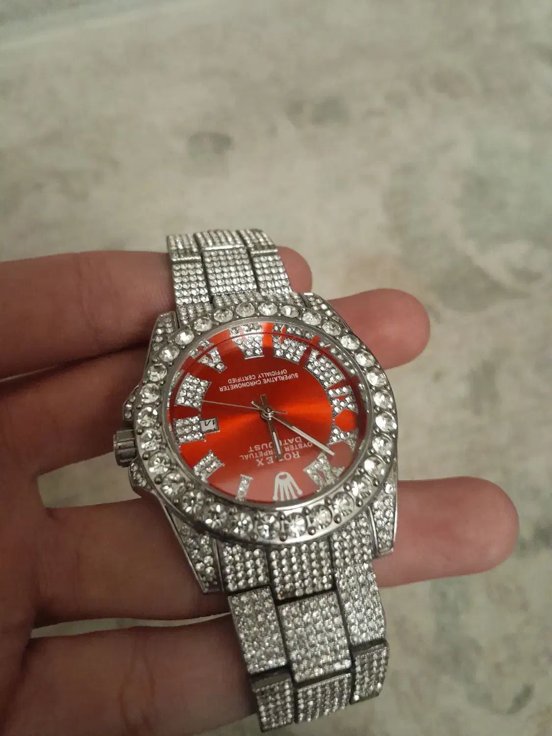 ساعت فول نگین|ساعت|تهران, امیریه|دیوار