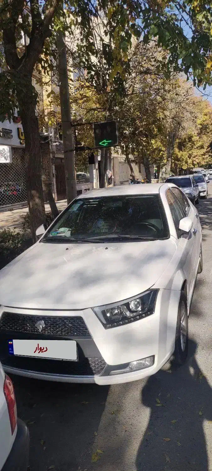 دنا پلاس 1402 بدون رنگ پنج دنده تمیز و بدون خط|خودرو سواری و وانت|بجنورد, |دیوار