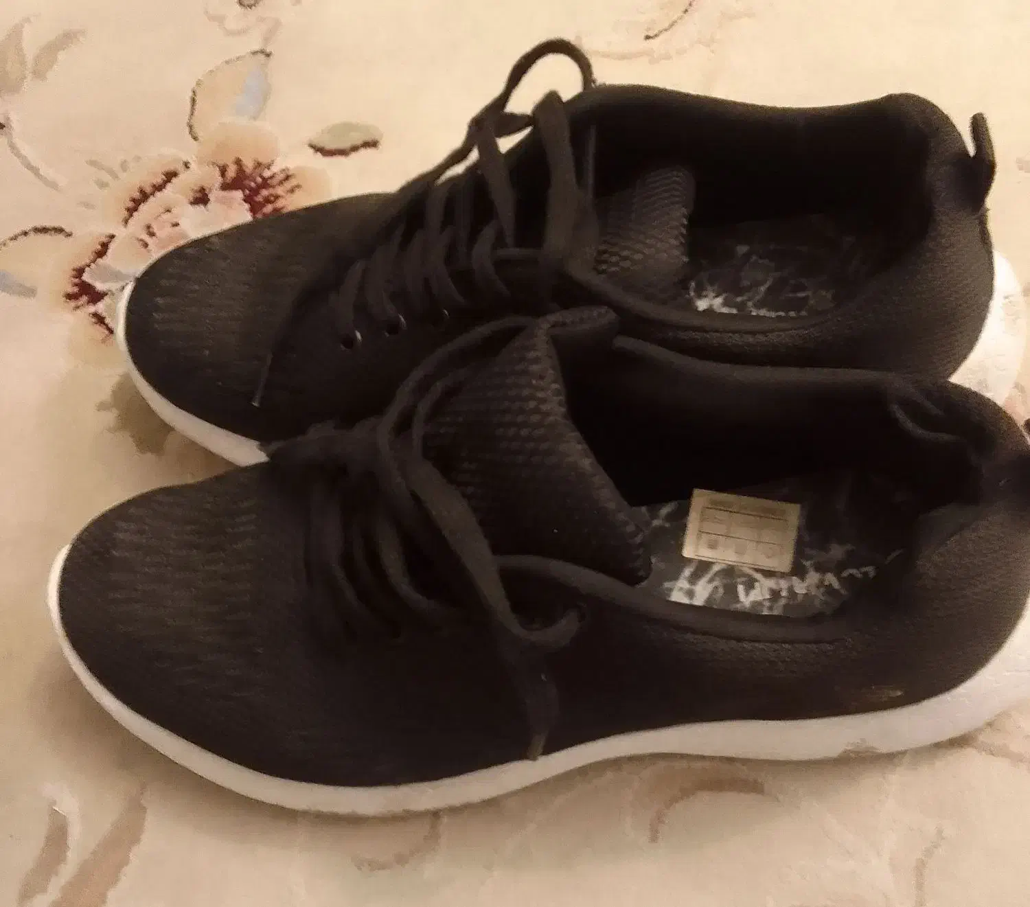 کفش کتونی ترک|کیف، کفش، کمربند|گرگان, |دیوار