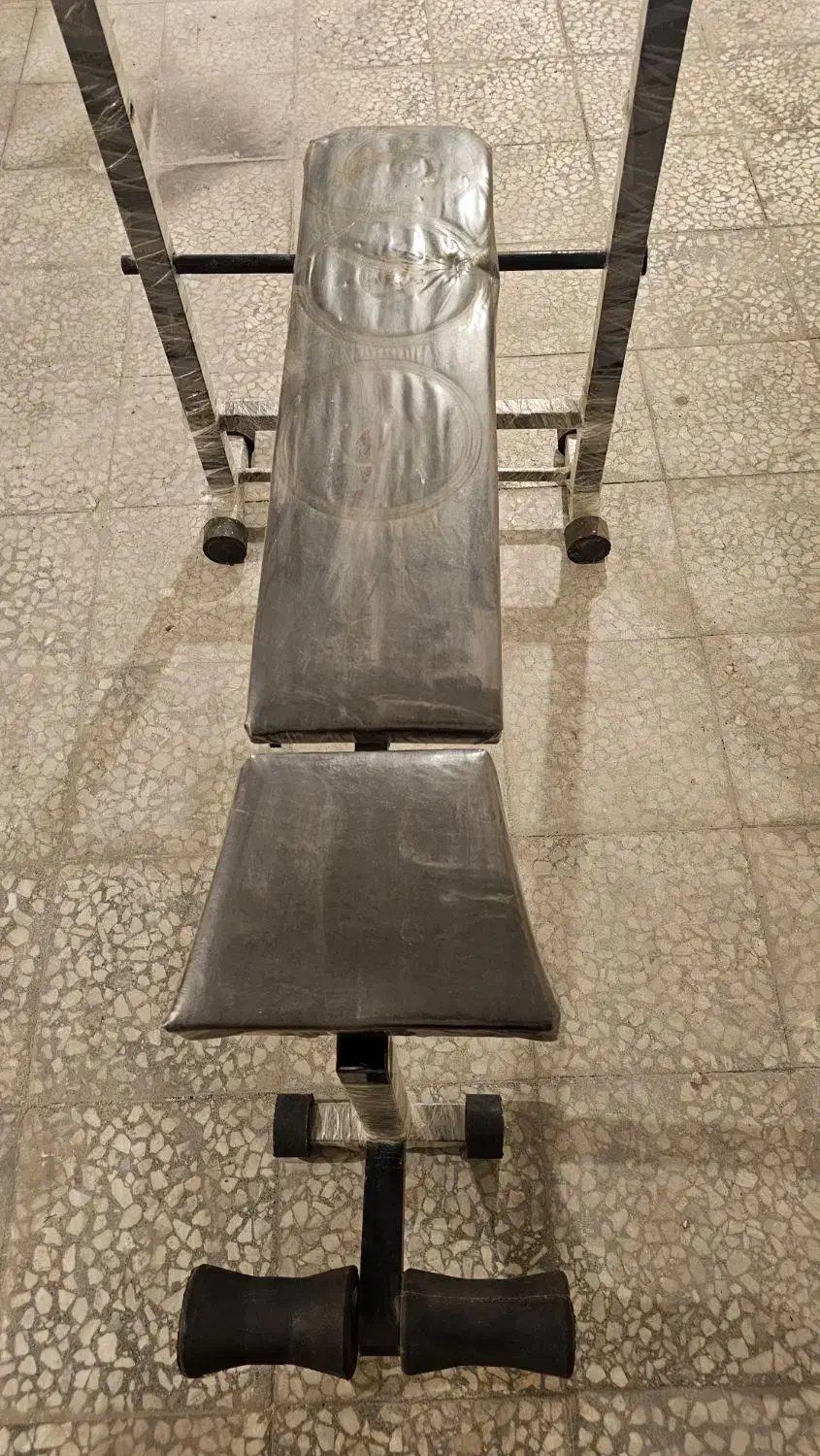 میز پرس به همراه میله هالتر و وزنه و دمبل|تجهیزات ورزشی|خرمآباد, |دیوار