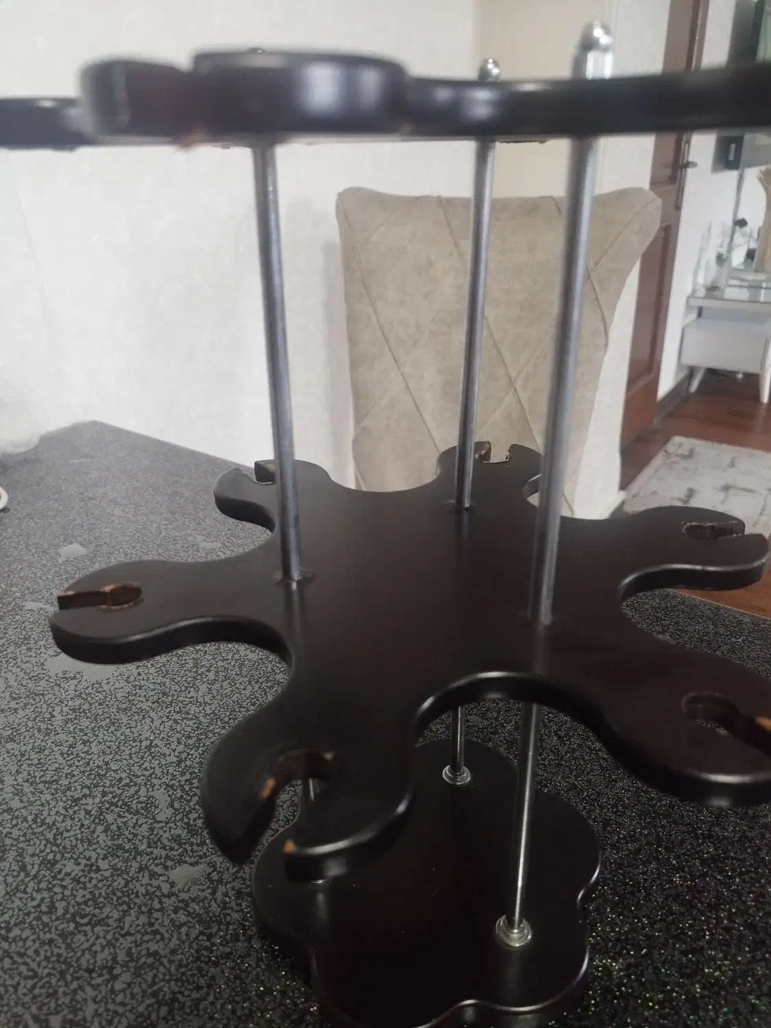 استند بار|آبچکان و نظمدهنده ظروف|رشت, کوی قدس|دیوار