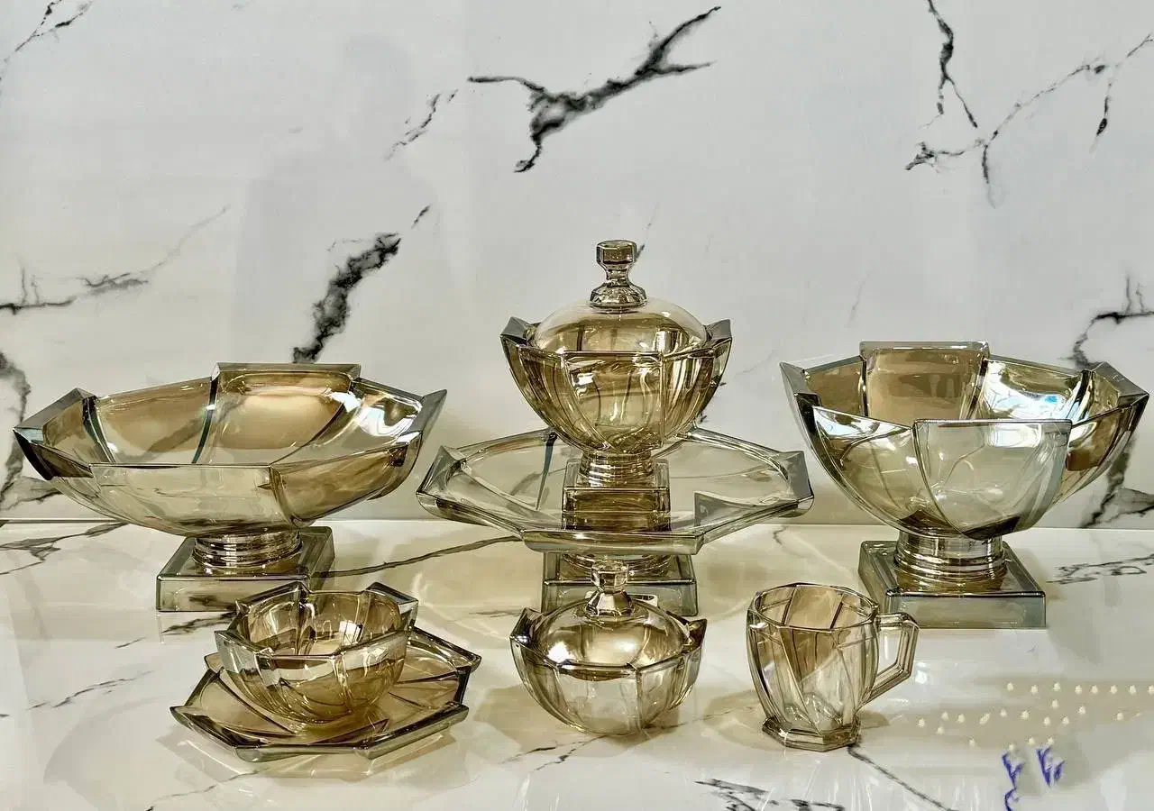 سرویس پذیرایی لوکس|ظروف سرو و پذیرایی|گلوگاه, |دیوار