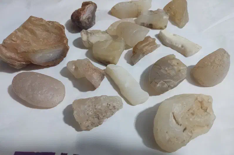 مقدار 770 گرم کلوخه عقیق خالص انگشتر عقیق|جواهرات|کرمانشاه, |دیوار