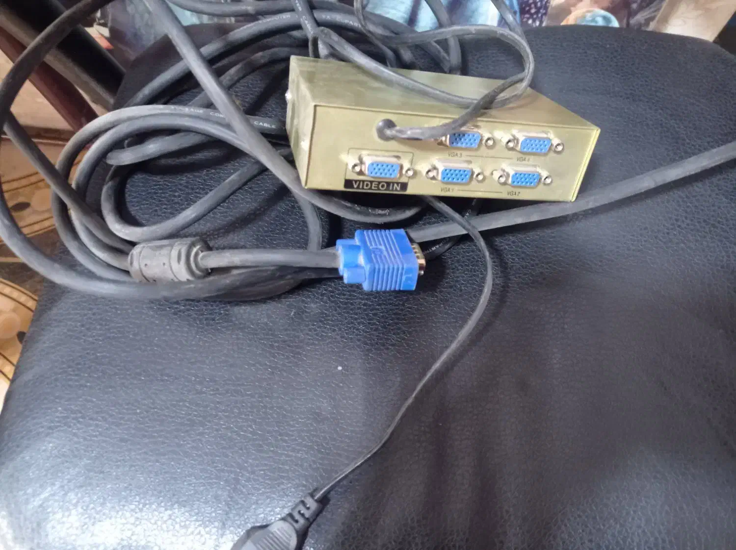 اسپلیتر وی جی ای چهار پورت|قطعات و لوازم جانبی رایانه|خرمآباد, |دیوار