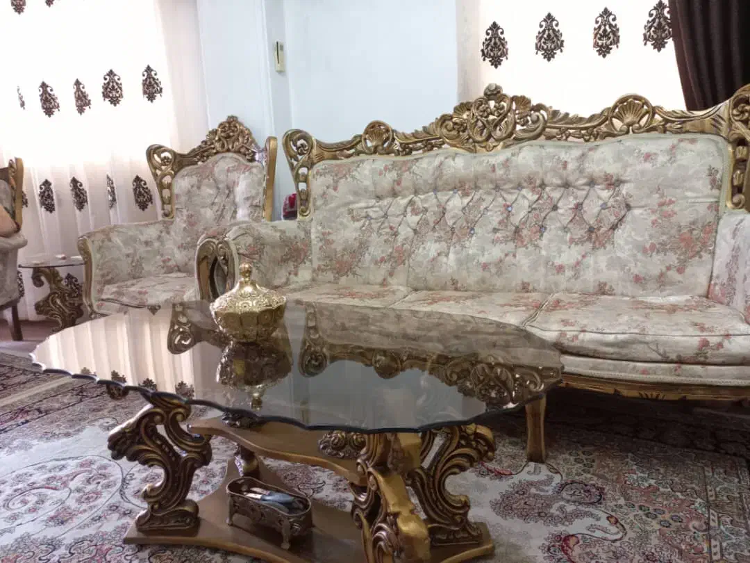 فروش مبل ۹نفره استیل|مبلمان خانگی و میز عسلی|رشت, گلباغ نماز|دیوار