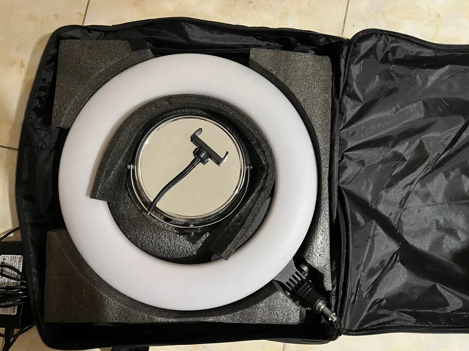 رینگ لایت|دوربین عکاسی و فیلم‌برداری|تهران, صد دستگاه|دیوار