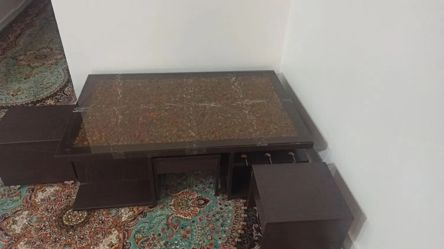یک عدد گل میز سالم با قیمت مناسب به فروش می‌رسد|مبلمان خانگی و میز عسلی|اهواز, شهرک دانشگاه|دیوار