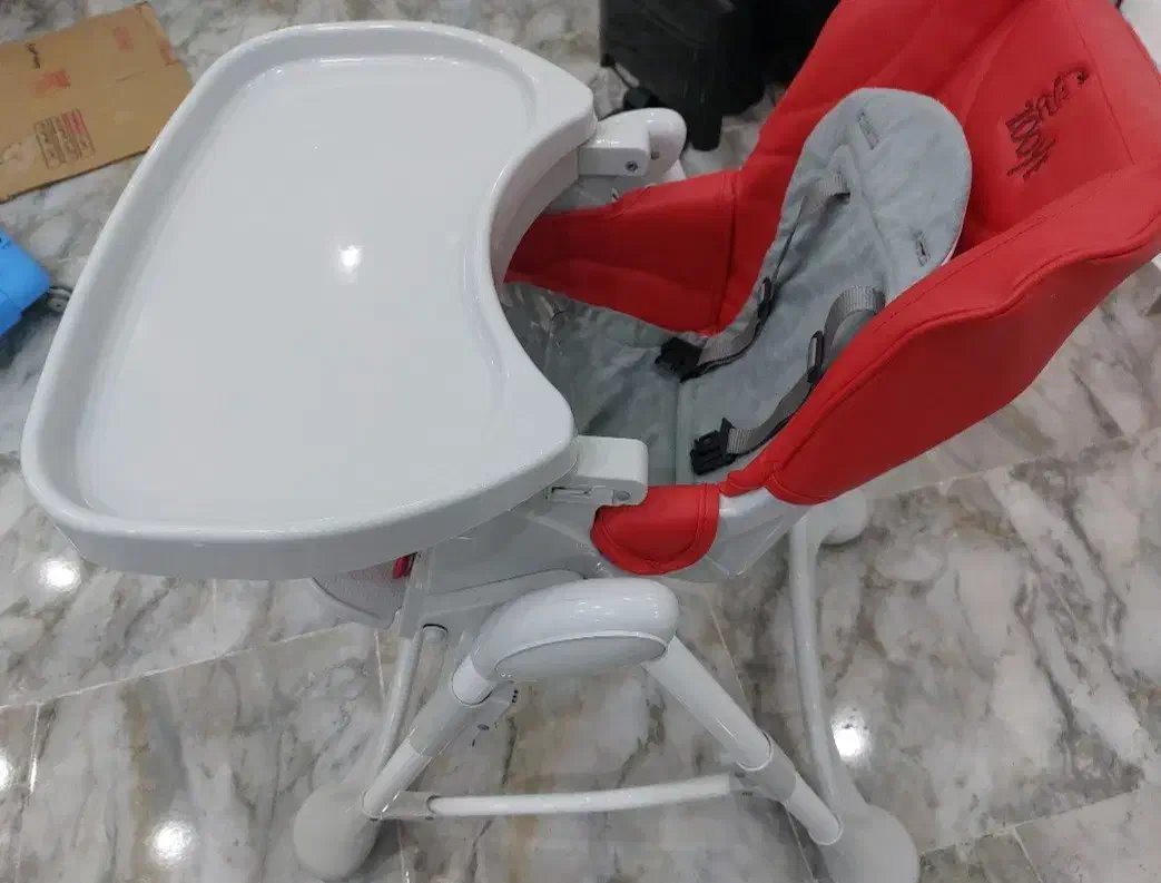 صندلی غذای کودک ZOOYE در حد نو|تخت و صندلی بچه|بندرعباس, |دیوار