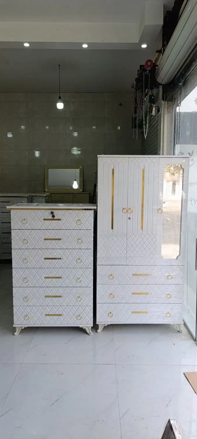 کمد و دراور|جاکفشی، کمد، دراور|خرمآباد, |دیوار