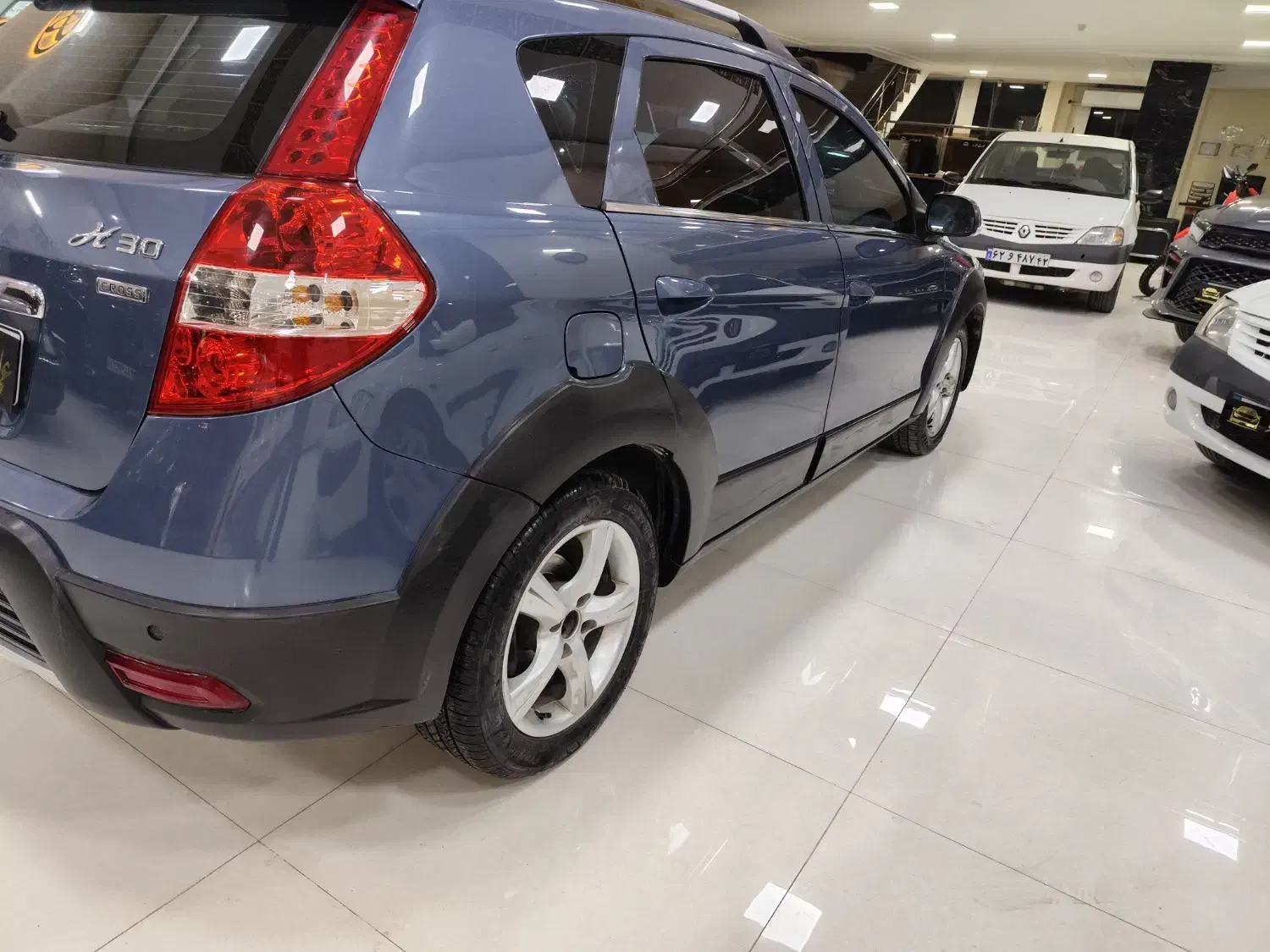 اچ سی کراس دانگ فنگ مدل 97|خودرو سواری و وانت|بجنورد, |دیوار