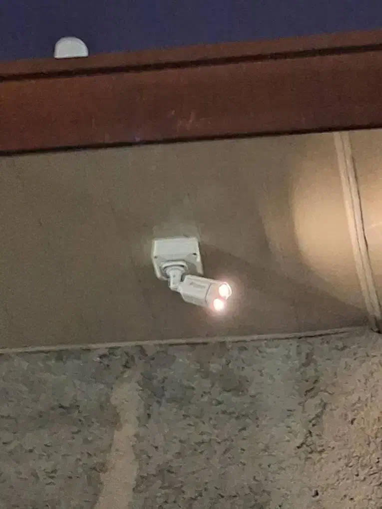 دوربین مداربسته پروژکتوردار اقساط بدون پیش پرداخت|دوربین مداربسته|اصفهان, خواجو|دیوار