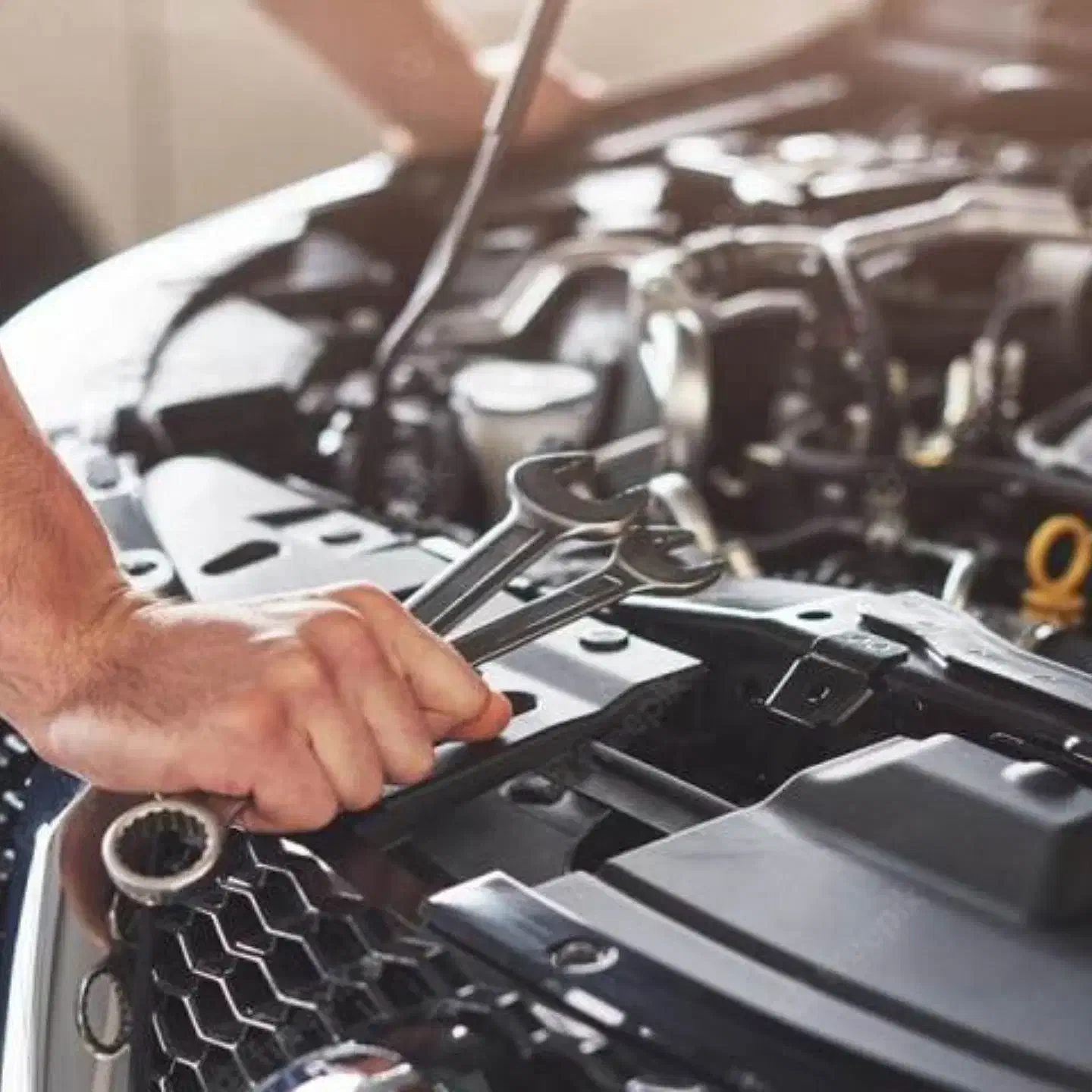 تعمیرگاه خدمات خودرویی (ایران پارس)|خدمات موتور و ماشین|تربتحیدریه, منظر|دیوار