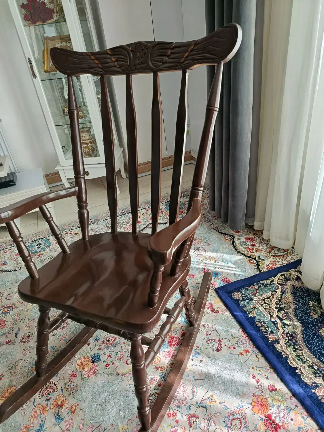 صندلی راک. مادر بزرگ|صندلی و نیمکت|مبارکه, |دیوار