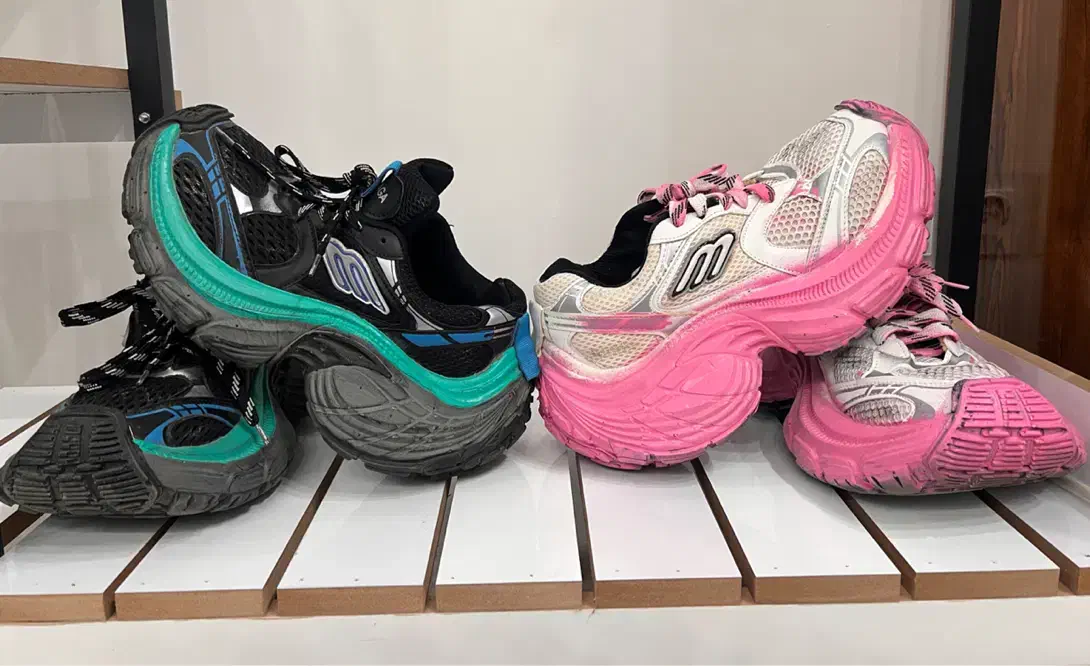 * دو عدد کفش بالنسیاگا10xlاصلی / Ballenciaga *|کیف، کفش، کمربند|شیراز, شهرک گلستان|دیوار