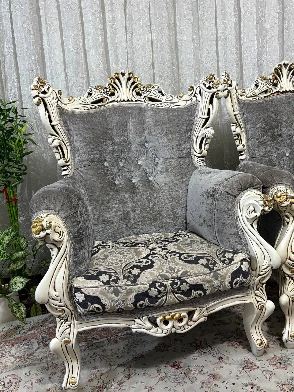 مبل سلطنتی ۹ نفره|مبلمان خانگی و میز عسلی|چهاردانگه (تهران), |دیوار