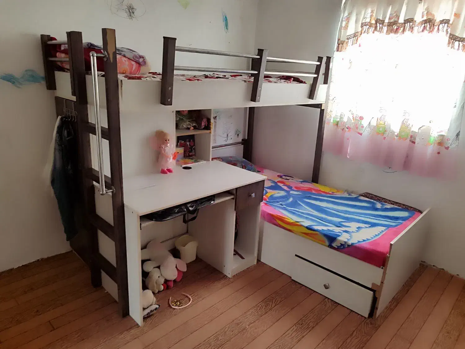 تخت خواب دو طبقه شیک|تخت و سرویس خواب|خمین, |دیوار