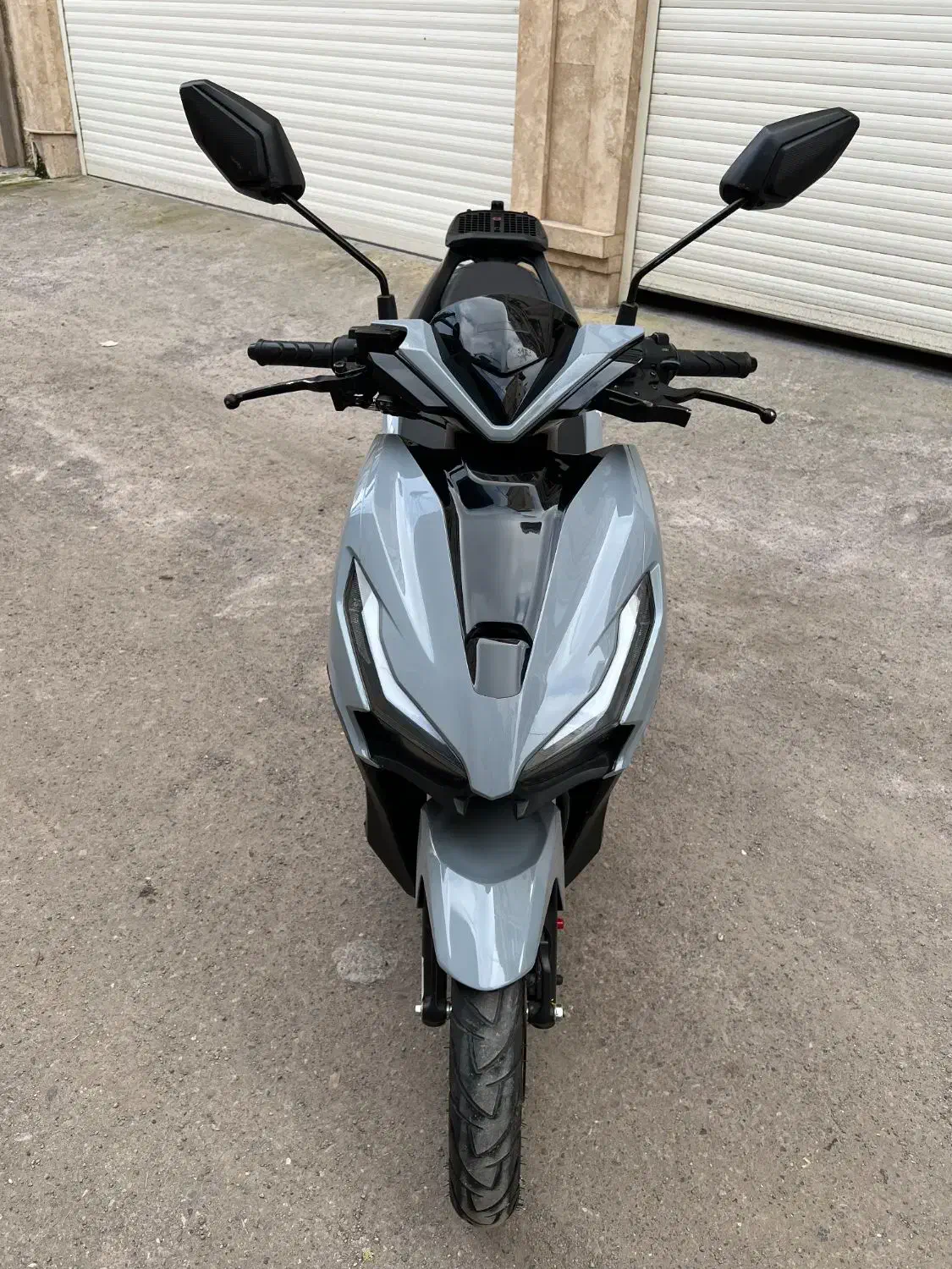 کلیک کویر s2 ADV اتاق جدید مدل 403 باکس دار صفر|موتورسیکلت|رشت, کاکتوس|دیوار