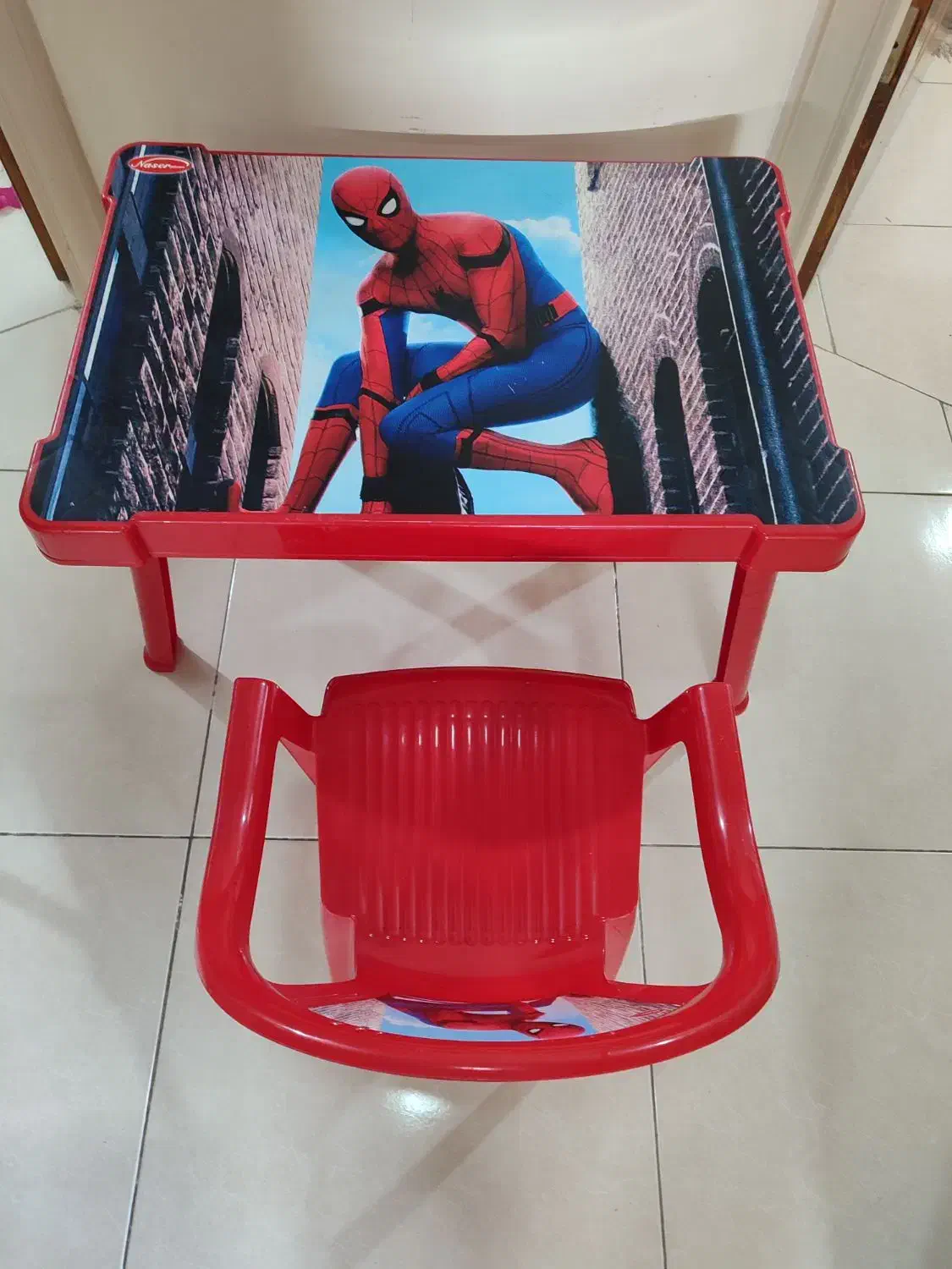 میز و صندلی پلاستیکی تاشو اسپایدر من برند ناصر|میز تحریر و کامپیوتر|اصفهان, رزمندگان|دیوار