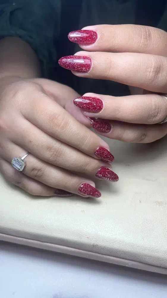 ناخن کار هستم برای کار در سالن|خدمات آرایشگری و زیبایی|گنبد کاووس, |دیوار