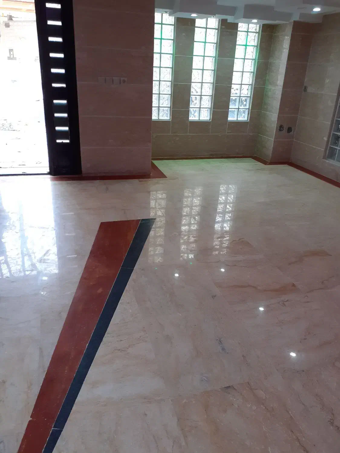 کفسابی وسنگسابی|خدمات نظافت|کرج, کمالشهر|دیوار