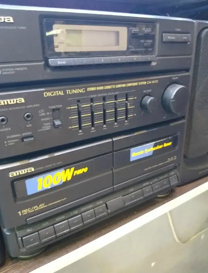 ظبط صوت آیوا|سیستم صوتی خانگی|بروجرد, |دیوار