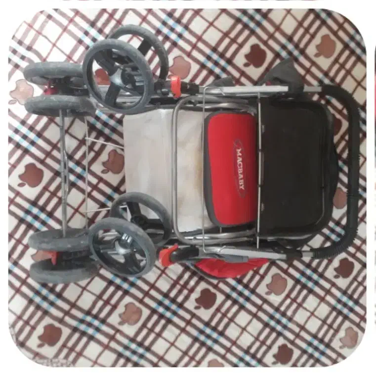 کالسکه کودک|کالسکه و لوازم جانبی|اصفهان, شهرک کاوه|دیوار