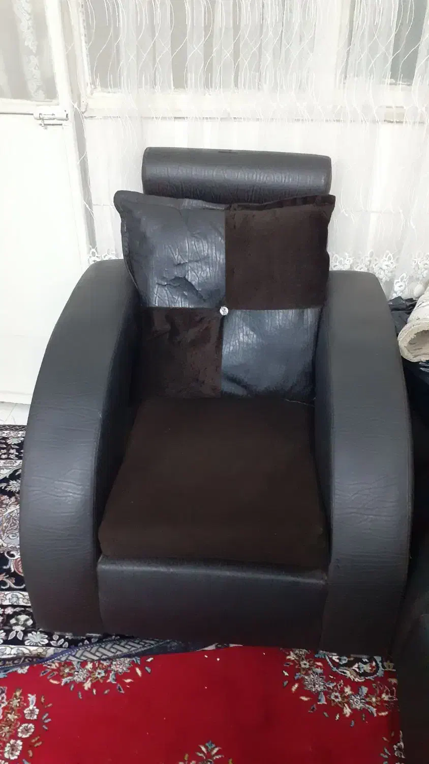 مبل راحتی، چرم|مبلمان خانگی و میز عسلی|بهارستان, |دیوار