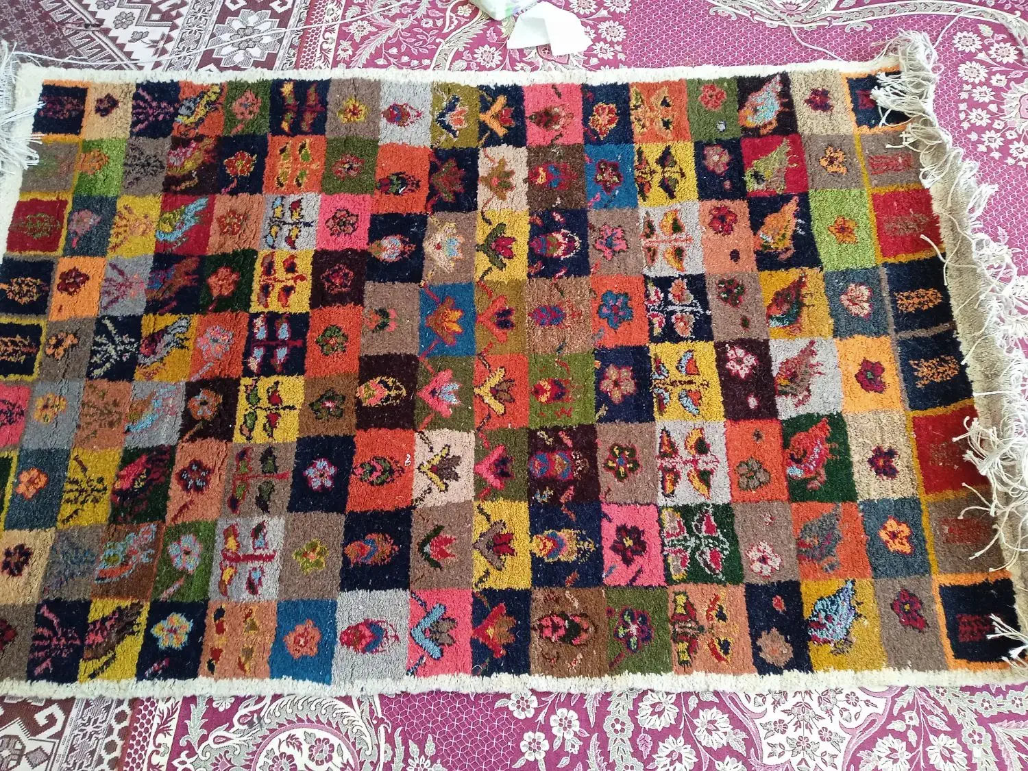 گبه|گلیم، جاجیم، گبه|اصفهان, نقش جهان|دیوار