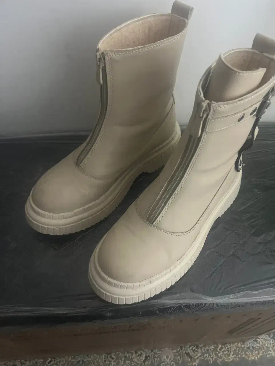 نیم بوت سایز۳۹|کیف، کفش، کمربند|قم, الغدیر|دیوار