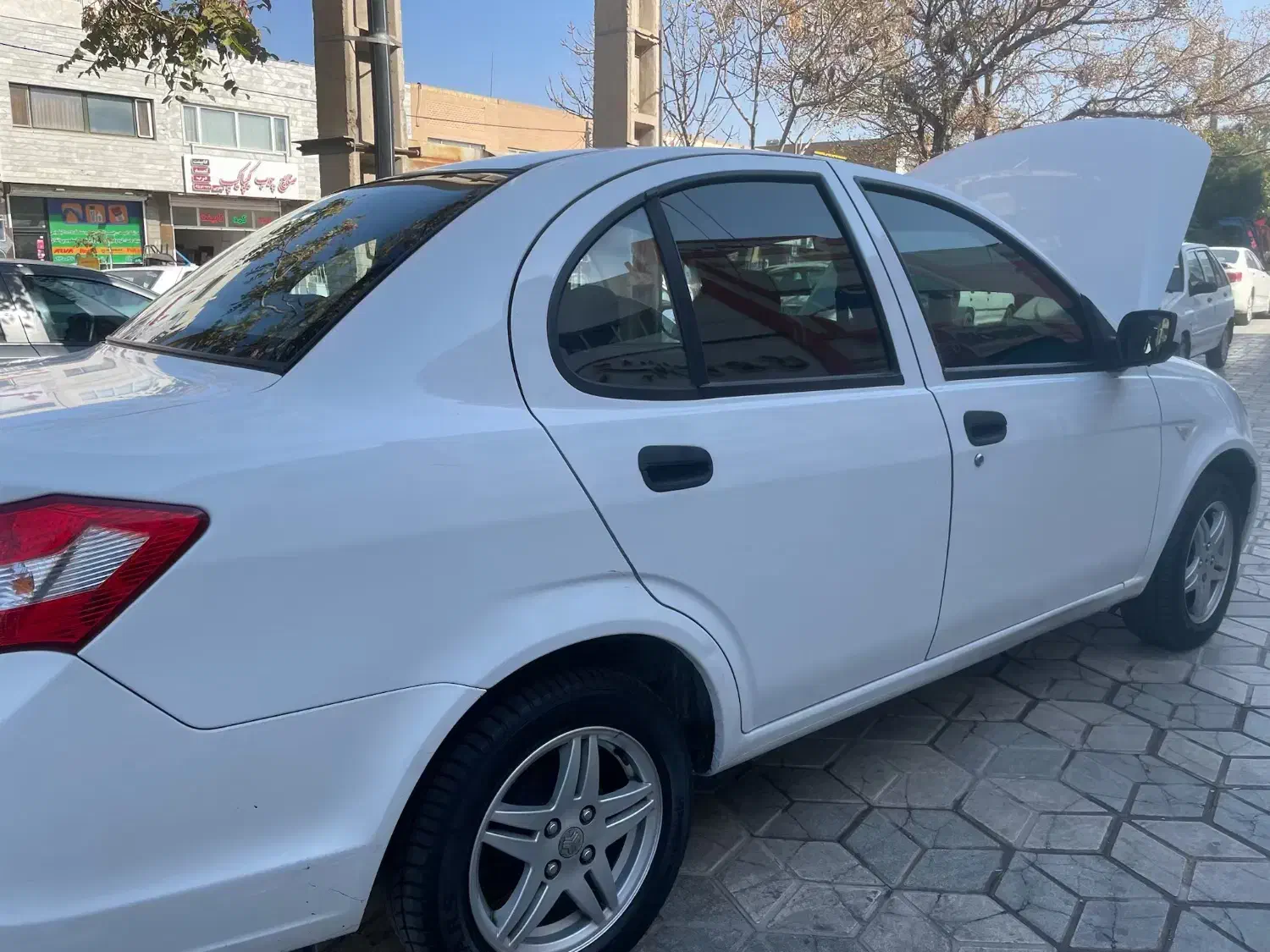 ساینا ۹۸|خودرو سواری و وانت|بیرجند, |دیوار