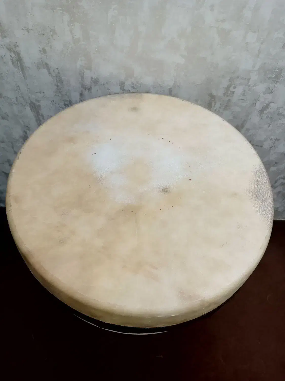 تمبک سفالی|سازهای سنتی|ورامین, ورامین|دیوار